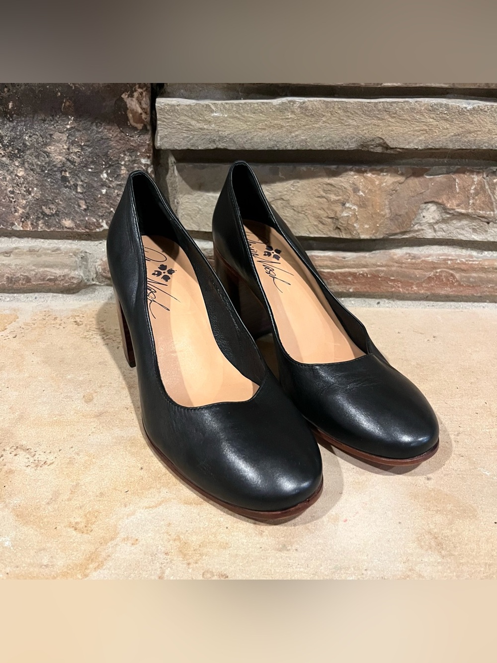 Patricia Nash Anita Classic Black Leather Block Heel Pumps